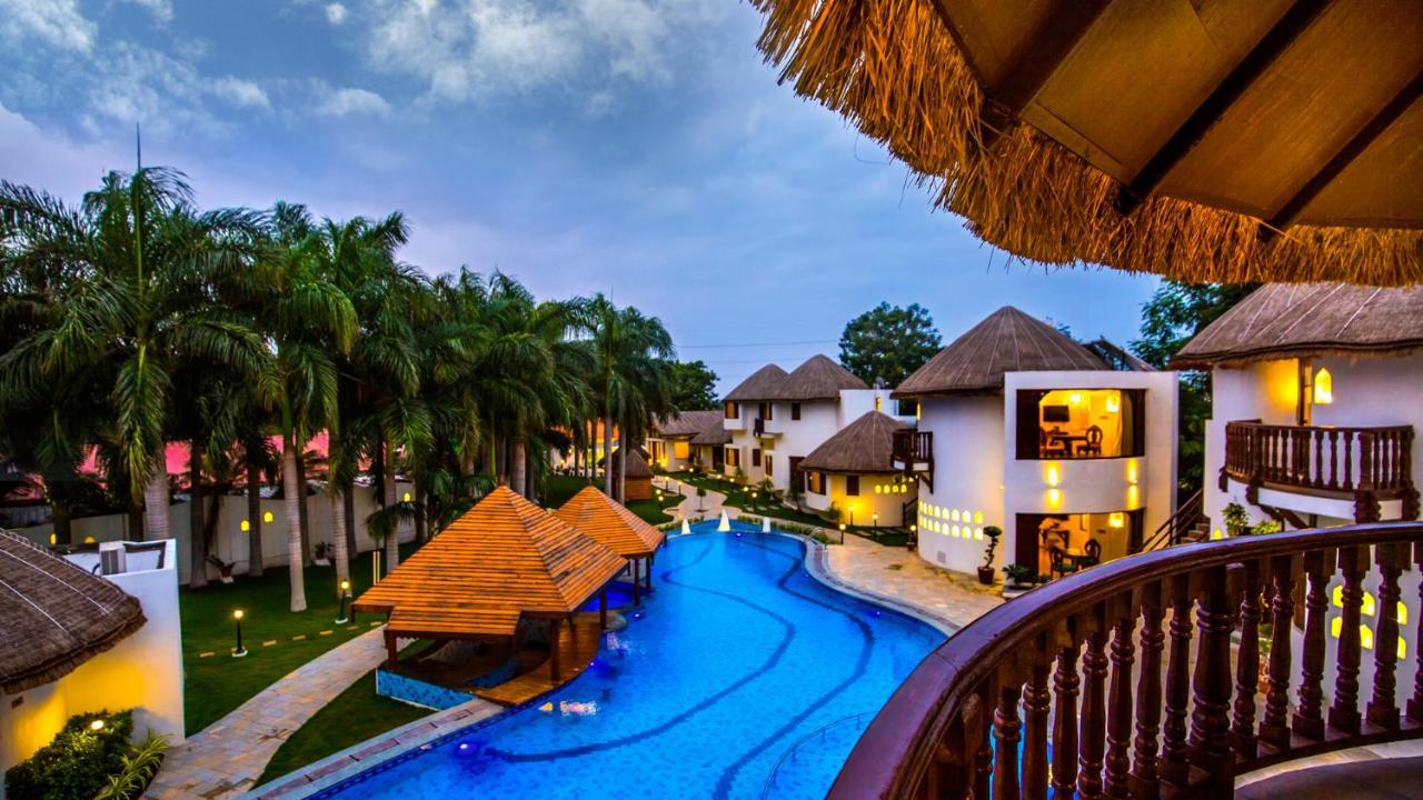 Nirali Resorts Райкот Екстериор снимка