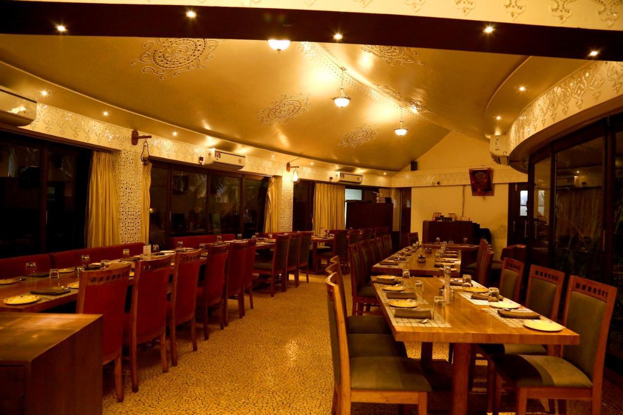 Nirali Resorts Райкот Екстериор снимка