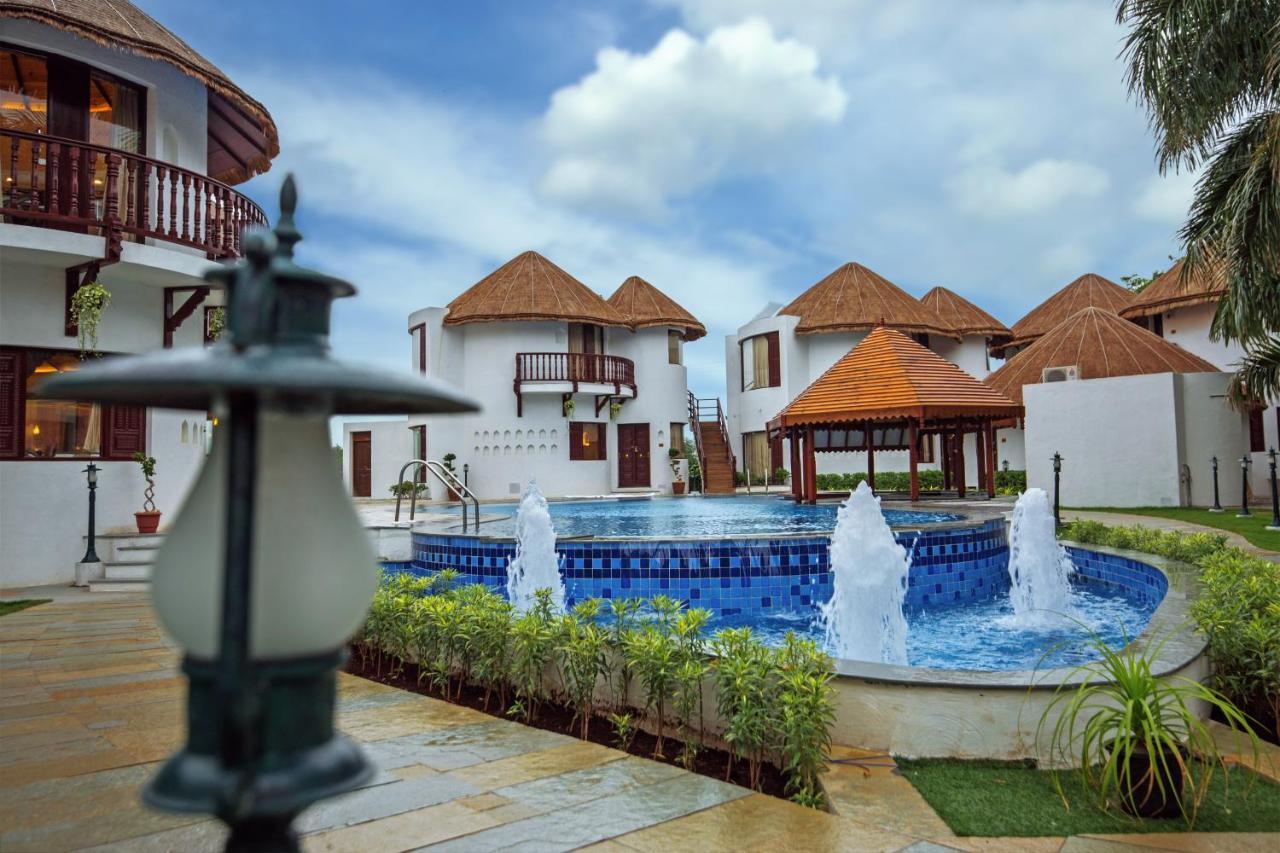 Nirali Resorts Райкот Екстериор снимка